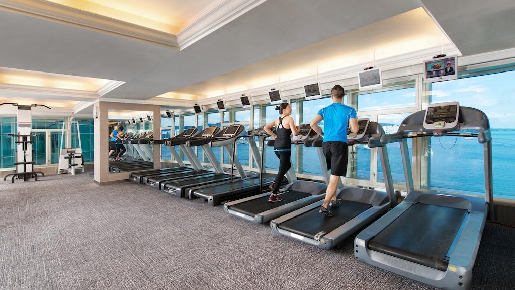 Harbour Grand Kowloon Hotell Hongkong Eksteriør bilde The gym at the hotel