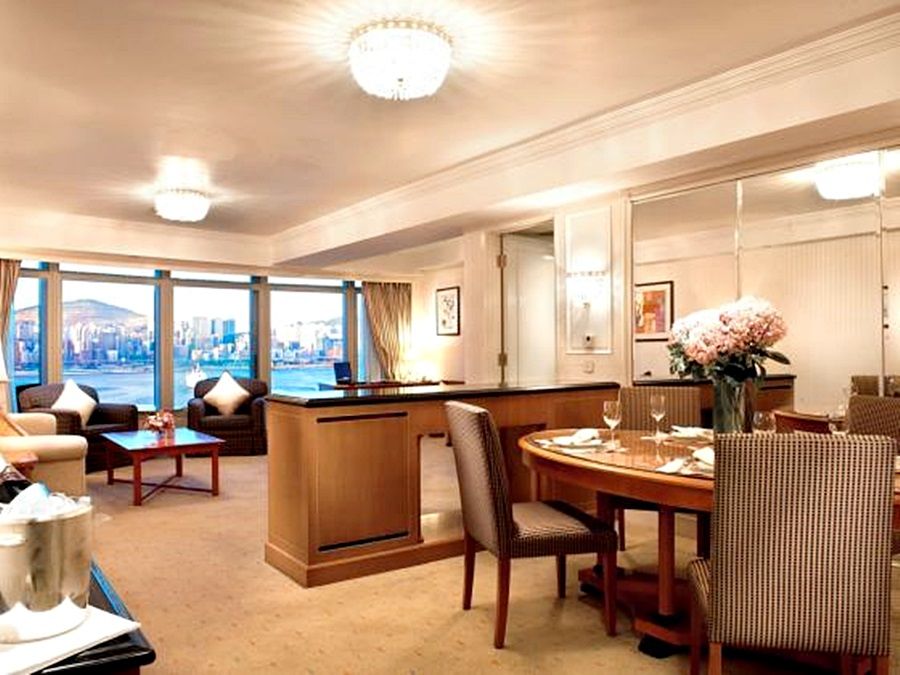 Harbour Grand Kowloon Hotell Hongkong Eksteriør bilde A suite at the Mandarin Oriental, Hong Kong
