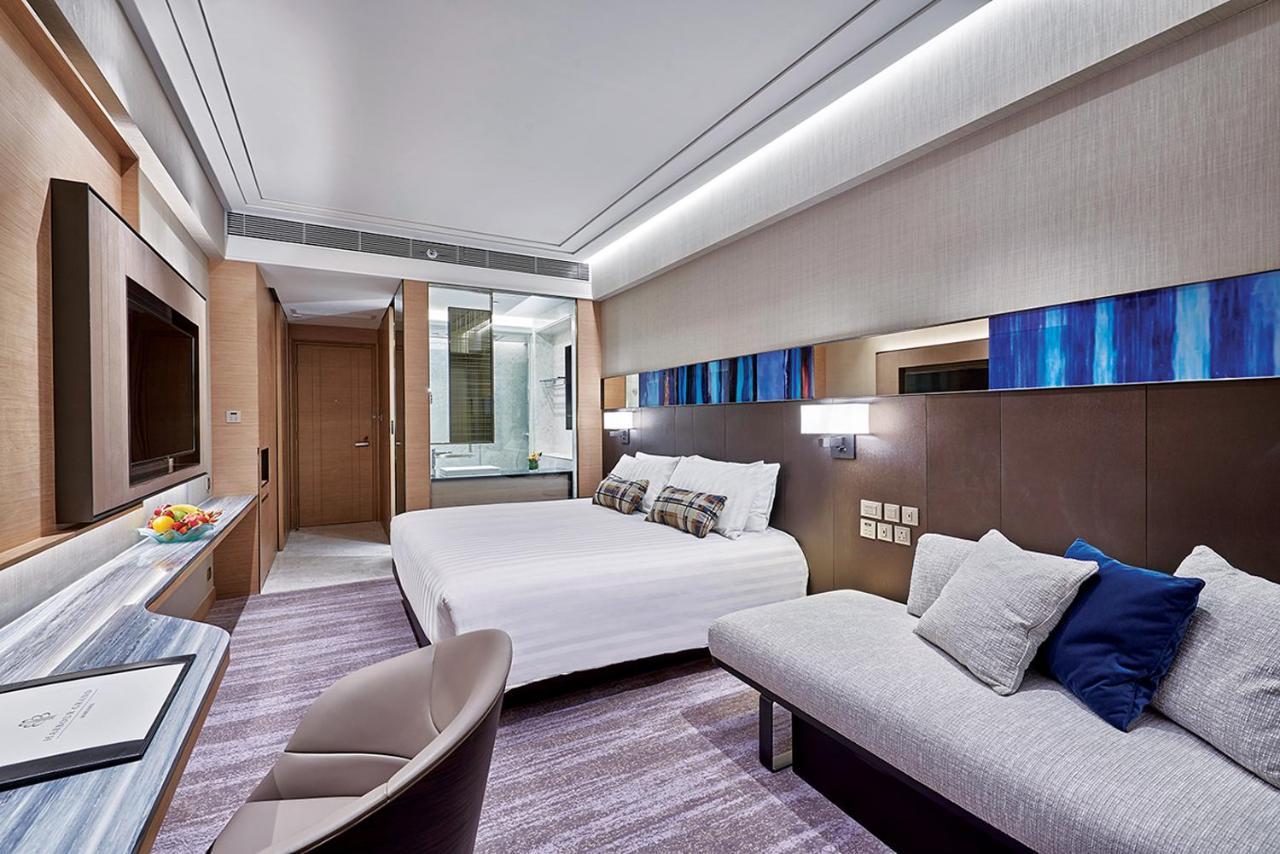Harbour Grand Kowloon Hotell Hongkong Eksteriør bilde Deluxe Room
